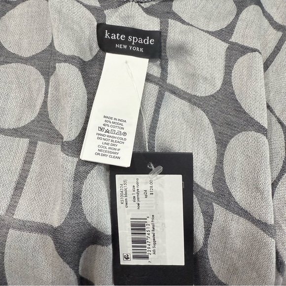 Kate Spade New York Noel Yarn Dyed Ruana Cream Black $128 Geometric Pattern NWT - Picture 8 of 12